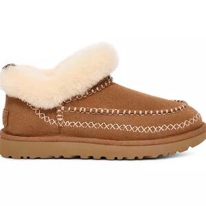 New UGG Women's Classic Ultra Mini Alpine Boots Sz 6